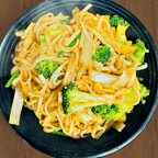 Best Vegetable Pad Thai in Ludlow, MA