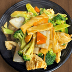 Best Chicken with Mixed Vegetable in Ludlow, MA